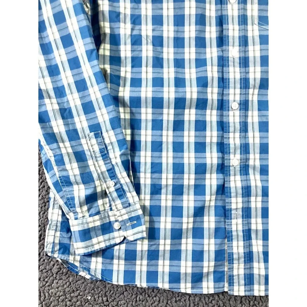 LL Bean Mens Blue White Plaid CoolMax Slightly Fitted Button Down Shirt L-Reg